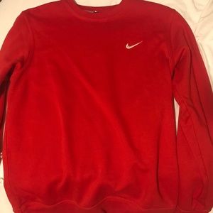 Men’s basic red Nike crew neck